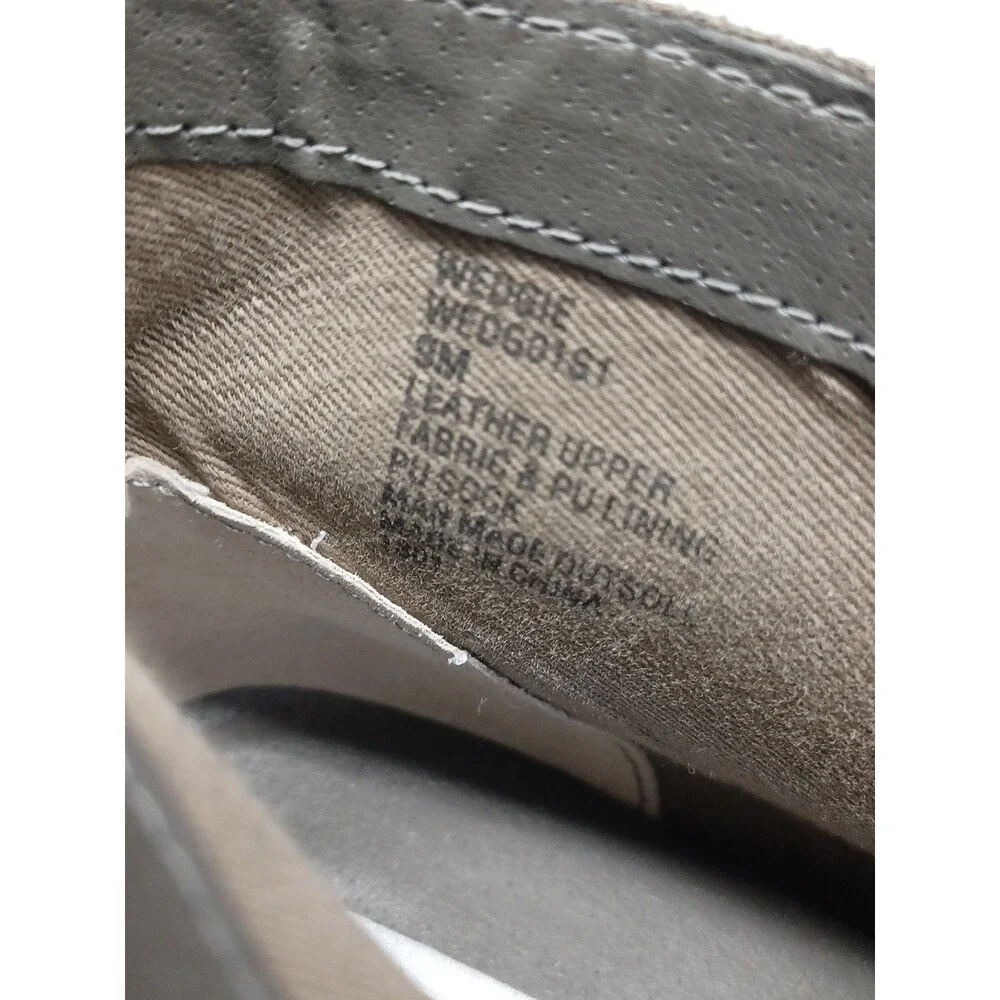 Steve Madden Women's Wedgie Sneaker Comfortable & Easy To Wear Grey Suede 9 US
